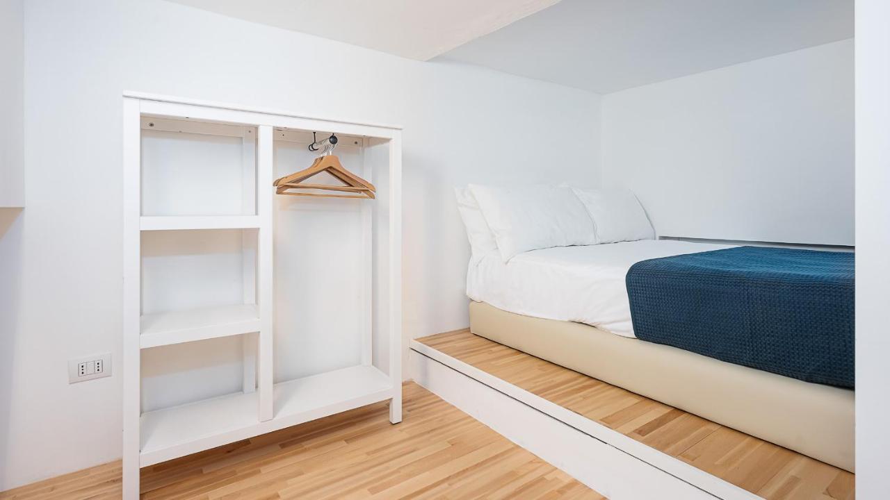 Classbnb - Due Moderni Appartamenti A 1Km Dall'Arco Della Pace Милан Экстерьер фото